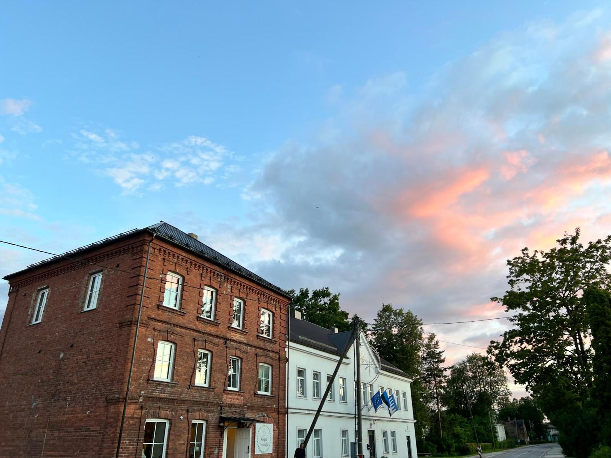 Peipsi Teemaja Hotel Mustvee Buitenkant foto